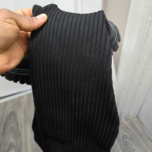 CUCCOO Over The Knee Knit Black Sock Boots Women's Size 8.5🌴 - Picture 8 of 11